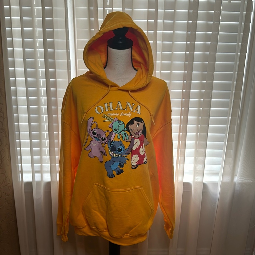 NEVER WORN Oversized Stitch “Ohana Means Family” Graphic Hoodie